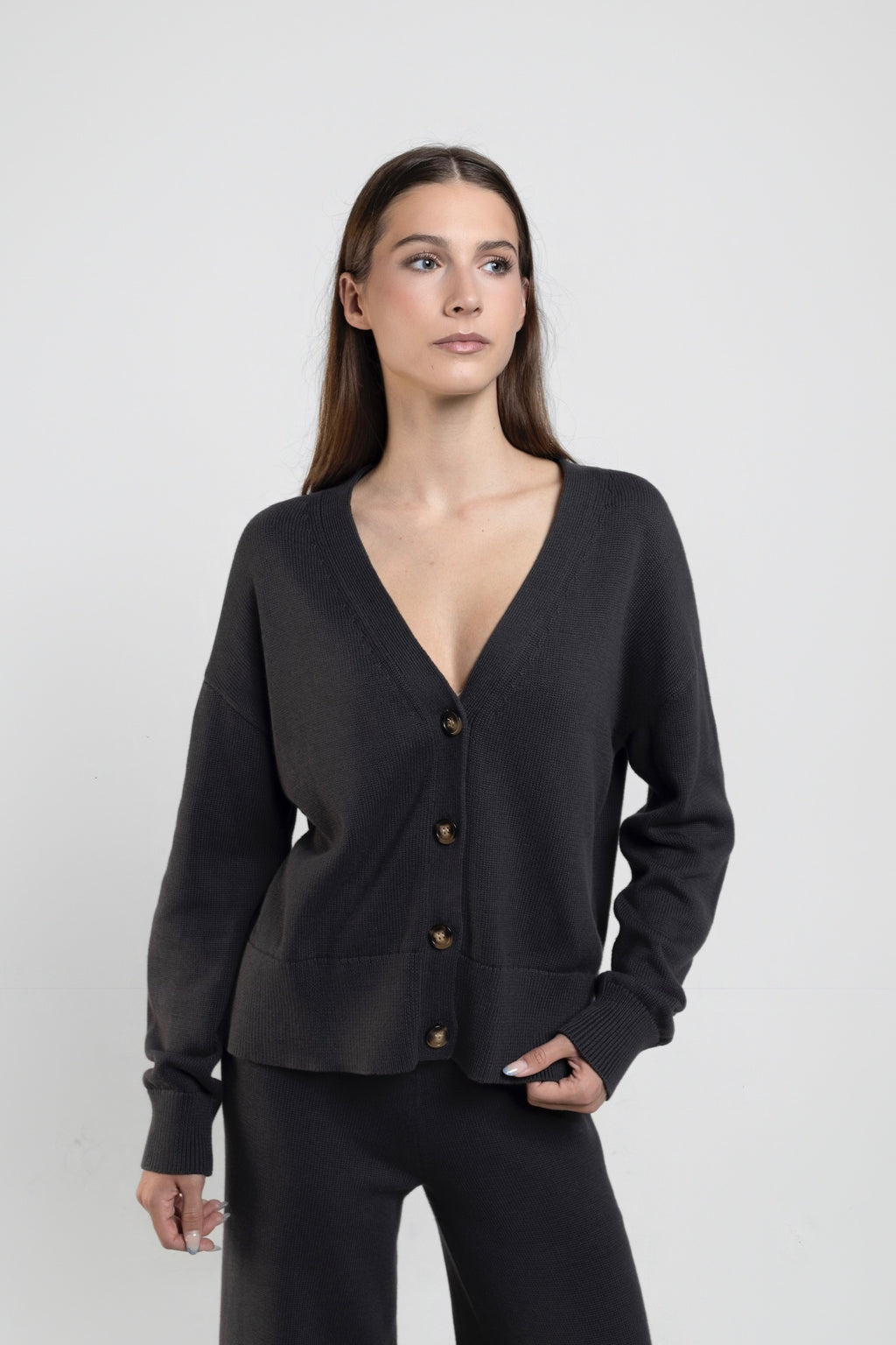 Ivy Drop Shoulder Cardigan In Charcoal