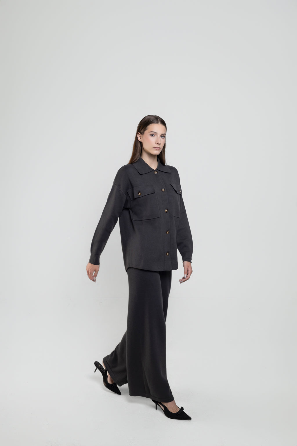 Farah Wide Leg Knit Pants In Charcoal