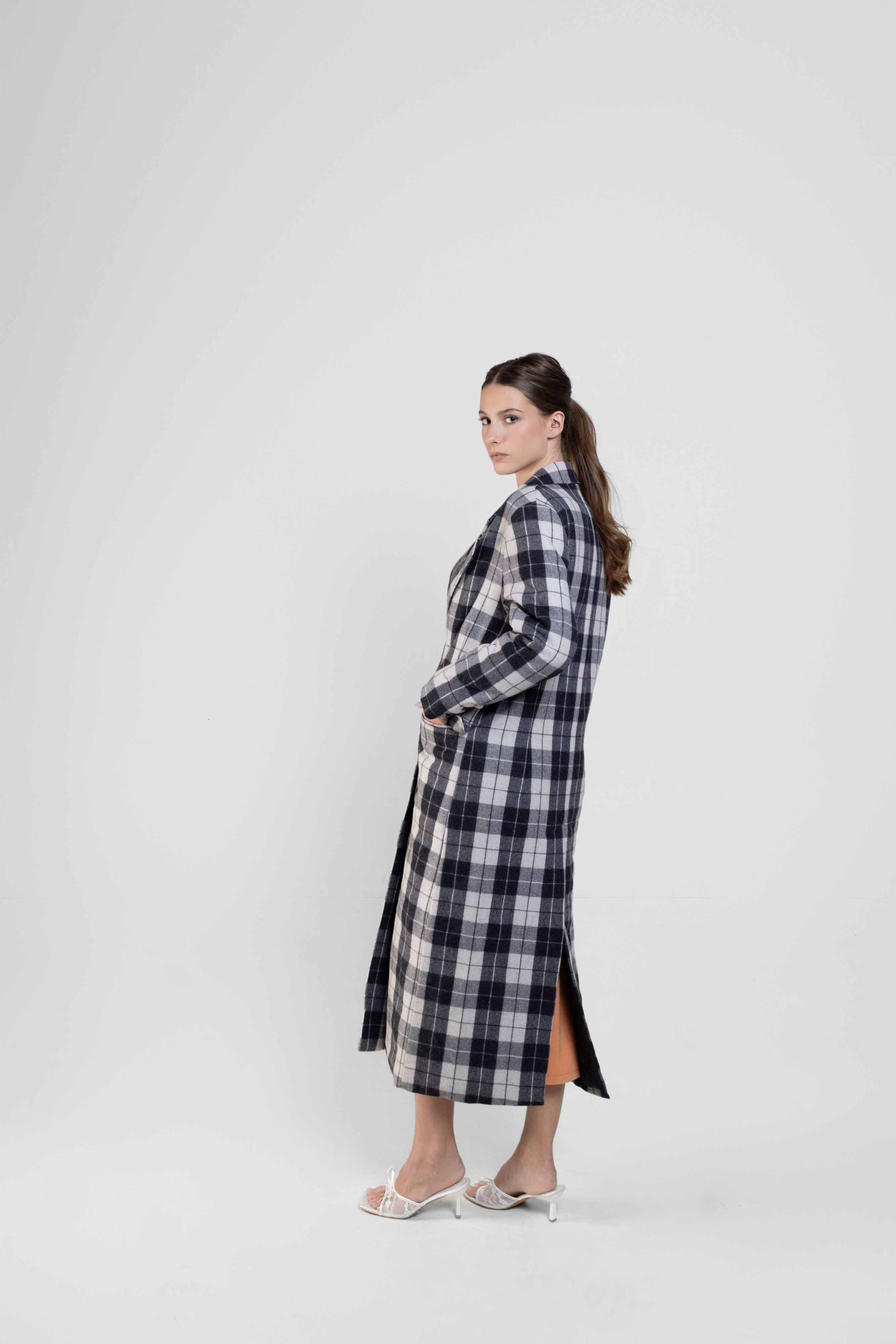 Vintage Peaks Ultralong Jacket in Grey Plaid