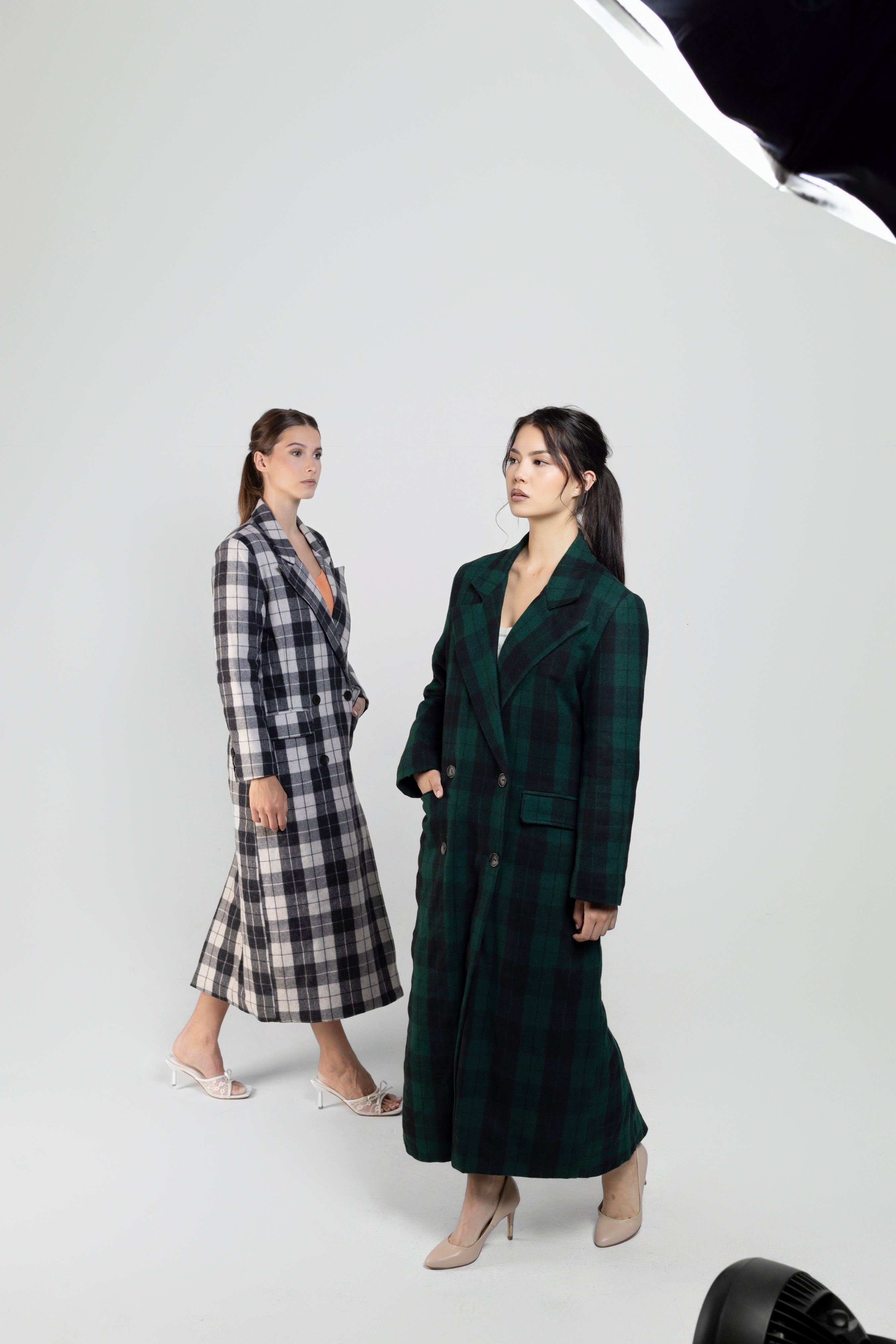 Vintage Peaks Ultralong Jacket In Green Plaid