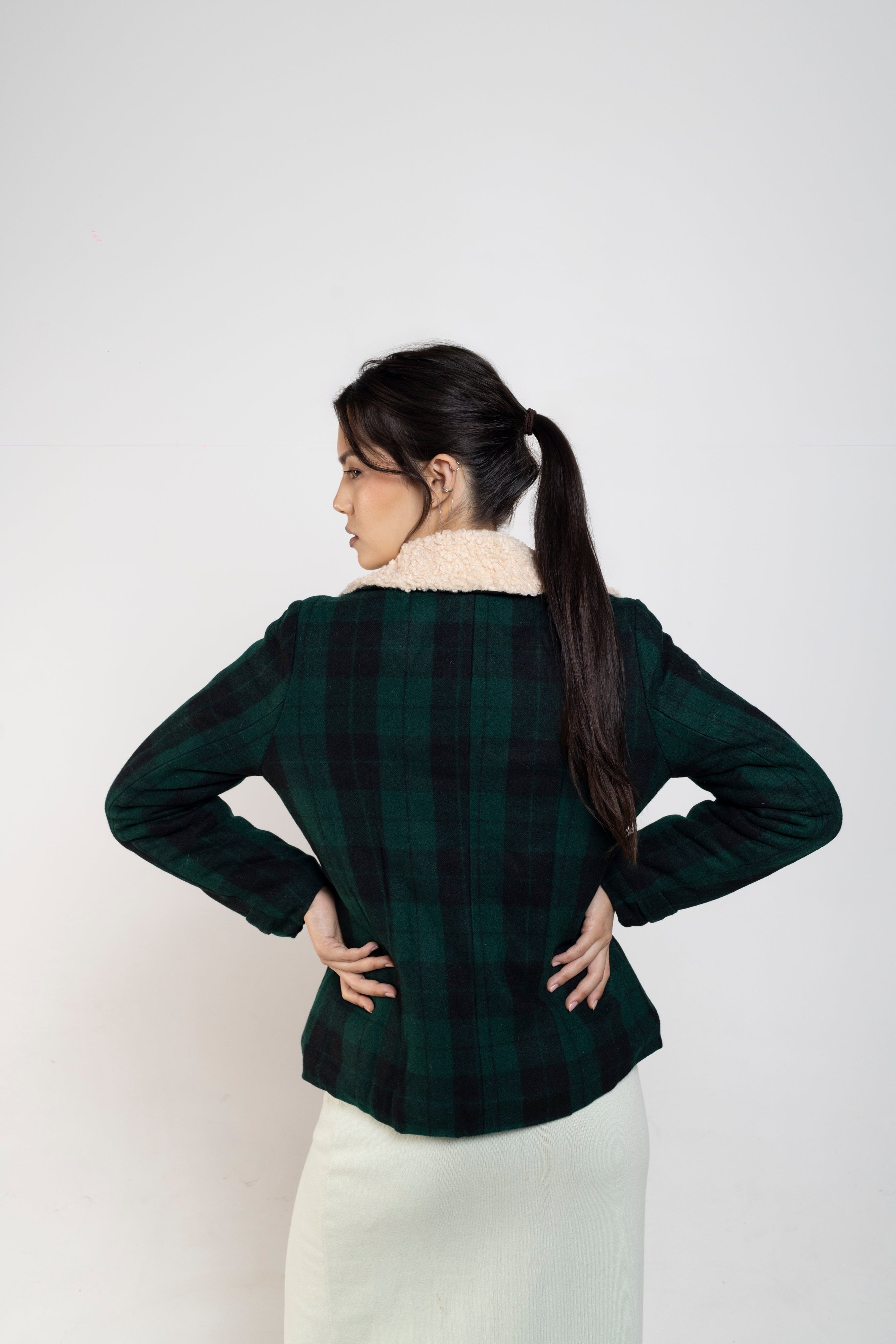 Eloise Boucle Lined Cropped Jacket In Green Plaid