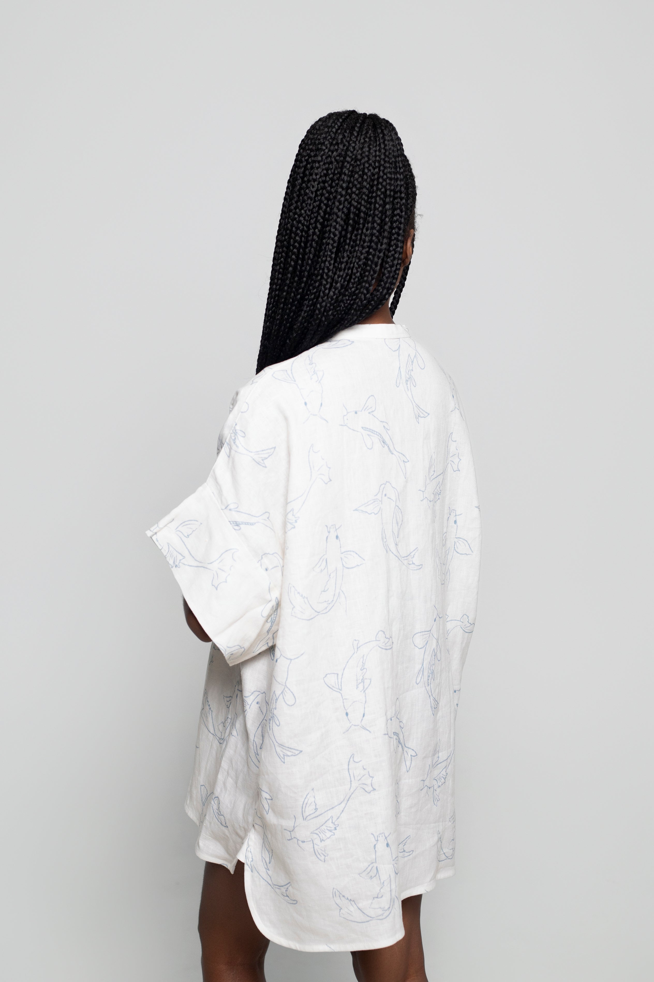 Acting Koi Boxy Linen Shirt Dress In White And Blue