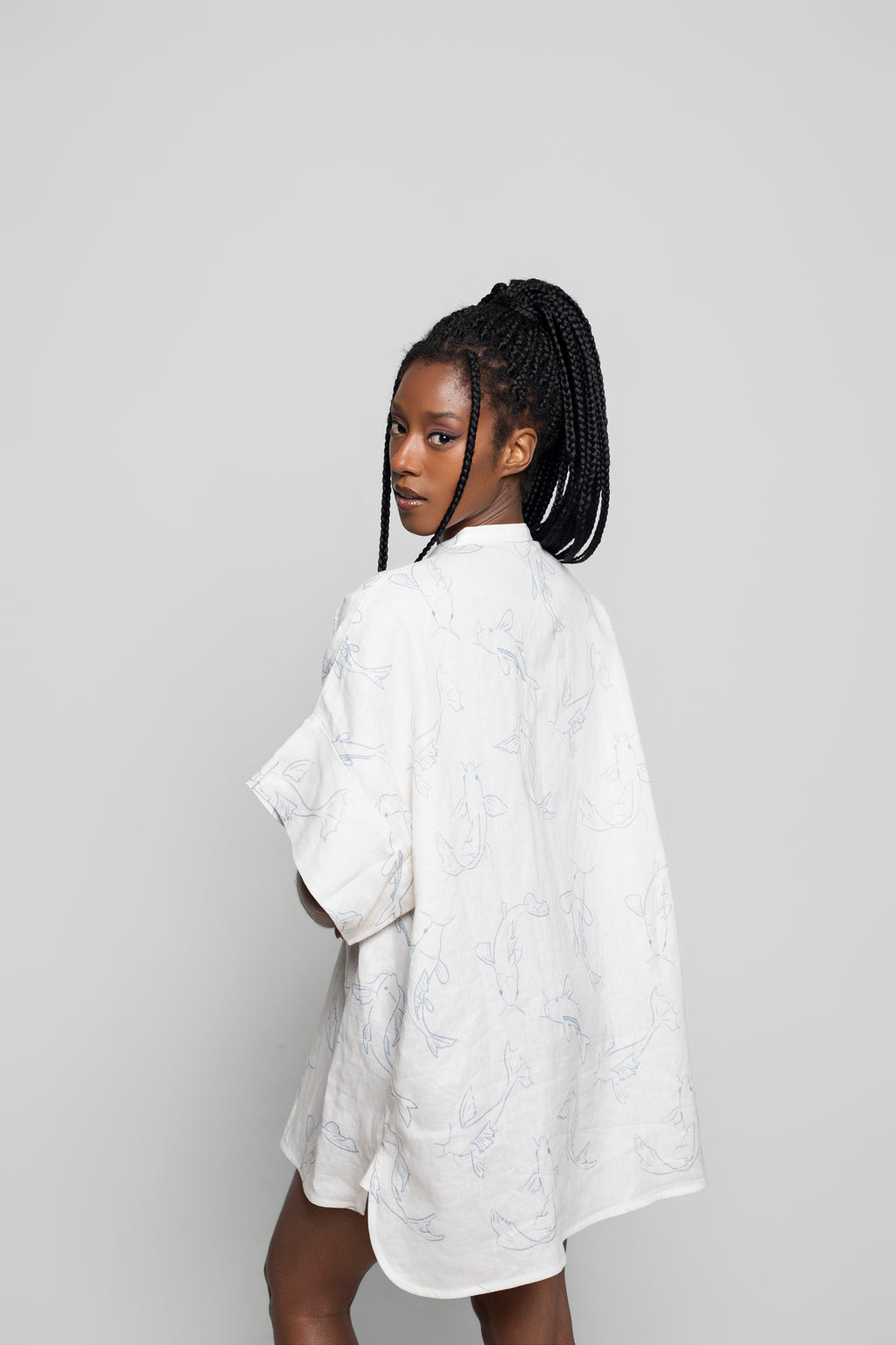 Acting Koi Boxy Linen Shirt Dress In White And Blue