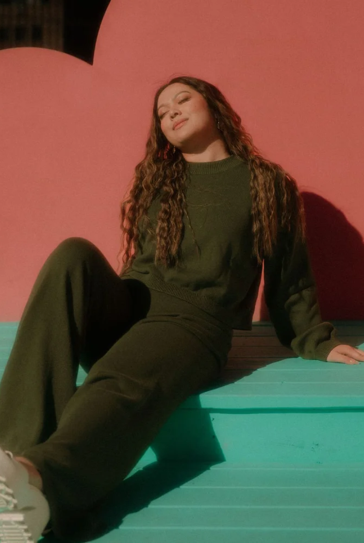 Nala Cropped Crewneck Sweater In Forest Green