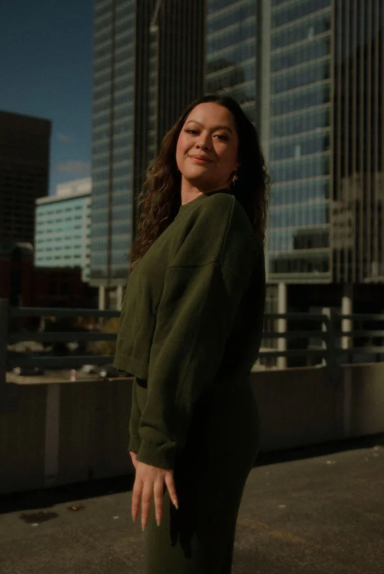 Nala Cropped Crewneck Sweater In Forest Green