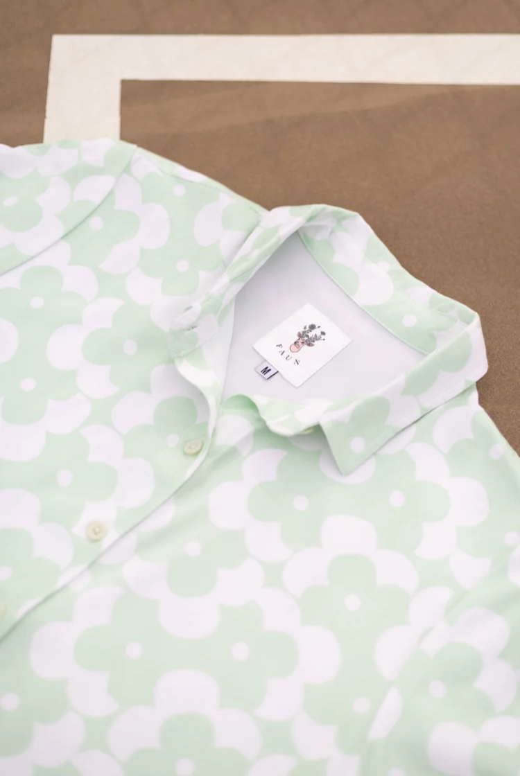 Green Retro Floral Print Button Up Collared Shirt