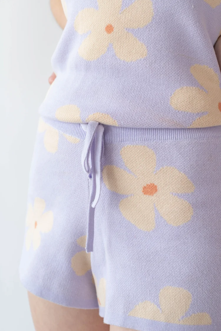 Nova Tie Waist Shorts In Lilac Daisy Print